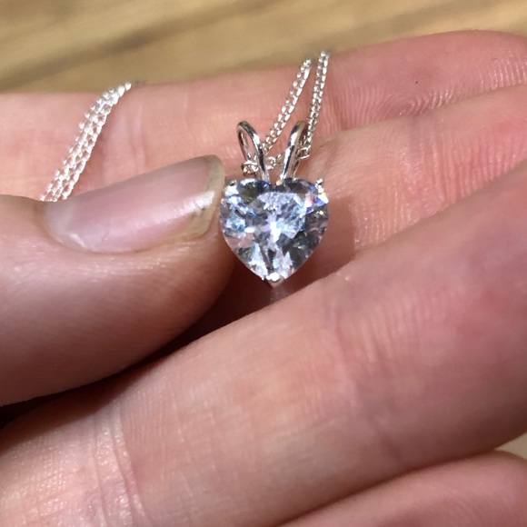 ♾️Heart Diamond Necklace marked 925 - Picture 3 of 3